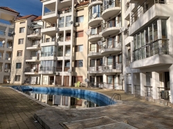 Бургас, к. к. Слънчев бряг, Продава 